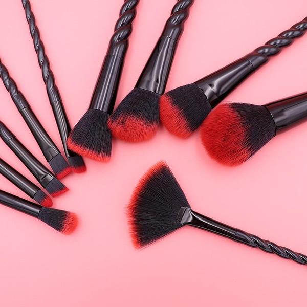 UnicHorn Makeup Brushes