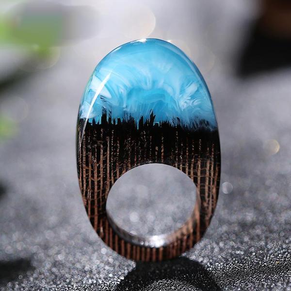 Quanta - Oval Blue Resin Ring
