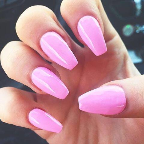 RadNails™ Spray-on Nail Polish