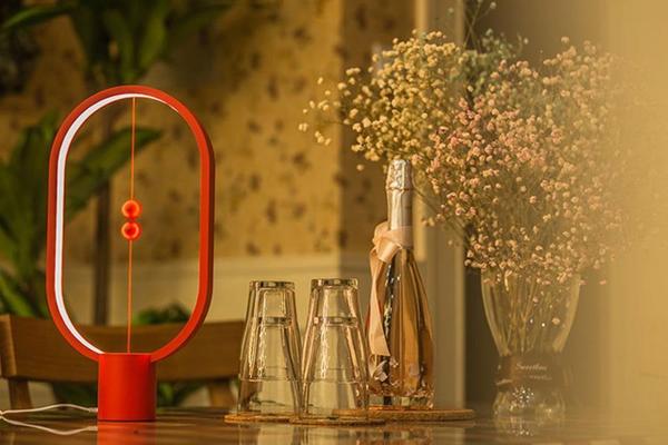Tao - Modern Nordic Magnetic Balance LED Lamp
