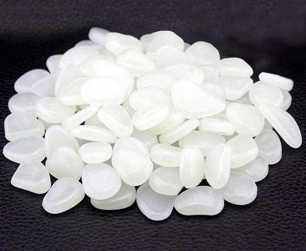Gleam - Glow-in-the-Dark Garden Pebbles
