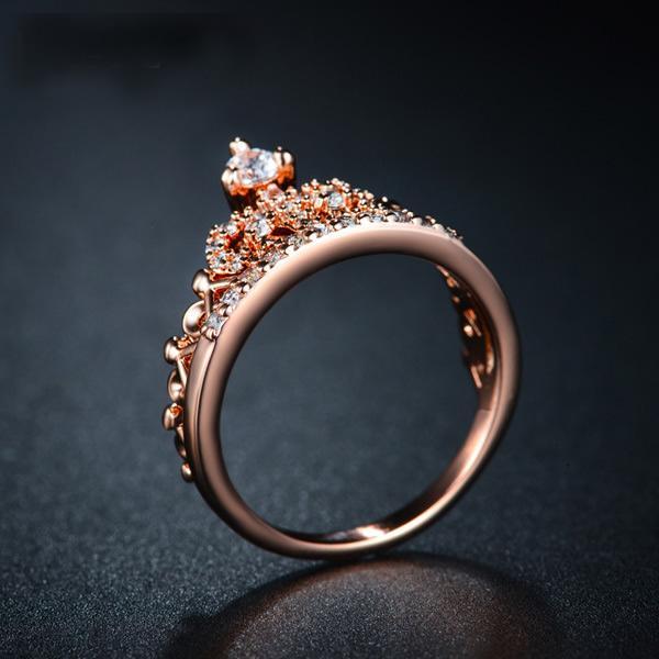 Rose Gold Round Cut Ring