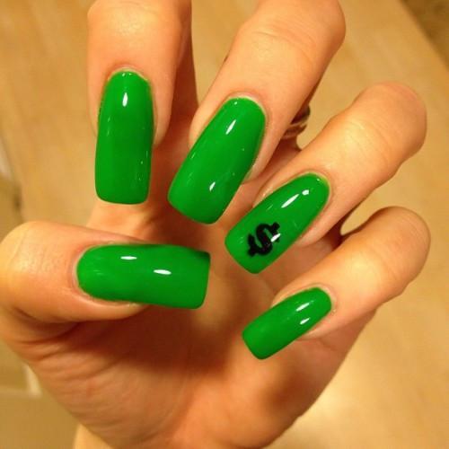 RadNails™ Spray-on Nail Polish