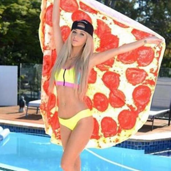 BeachBum - Round Food Beach Towel