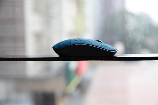 Pax - Wireless Ergonomic Fabric Covered Mouse