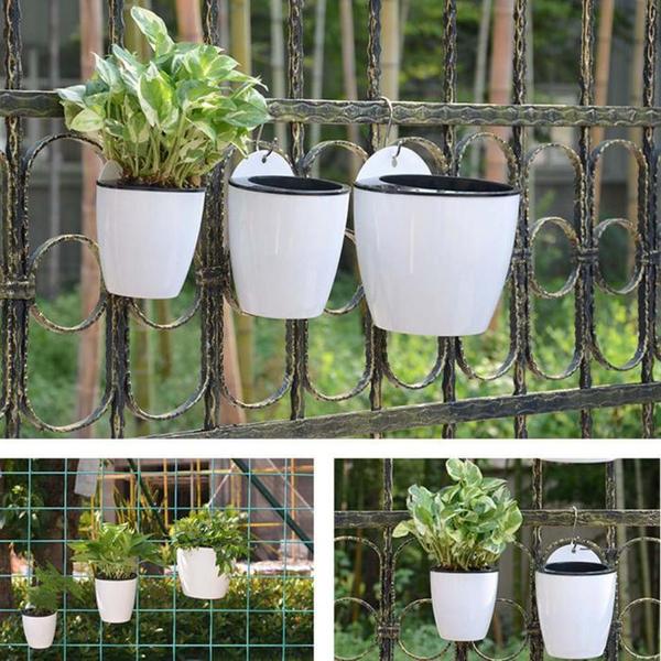 InstanWater - Self Watering Hanging Planter