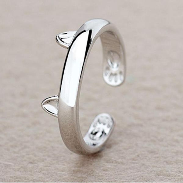Silver-Plated Cat Ring