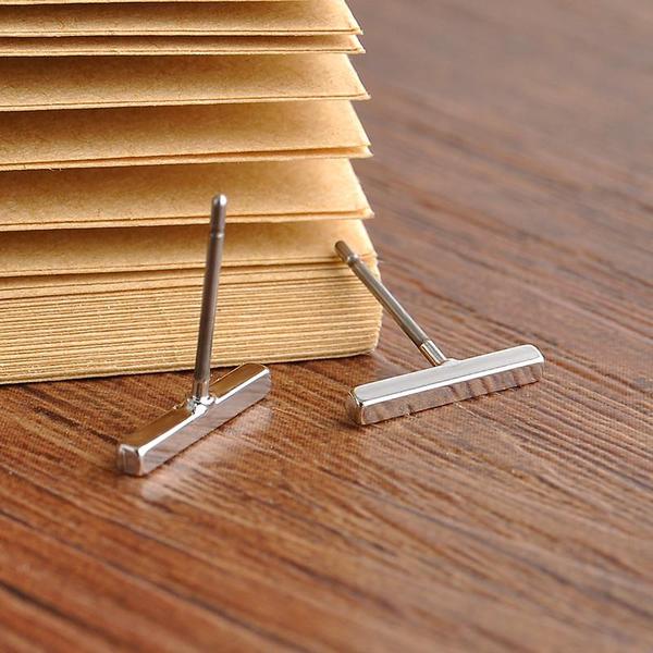 Classic T-Bar Earrings