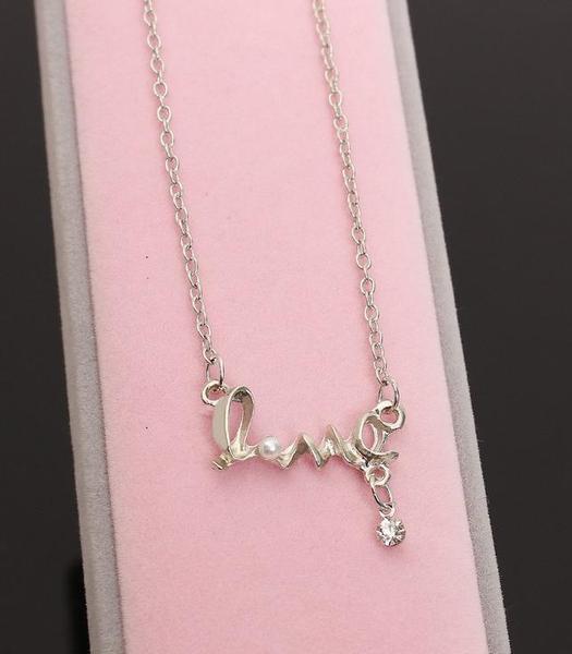 Love - The Vintage Necklace