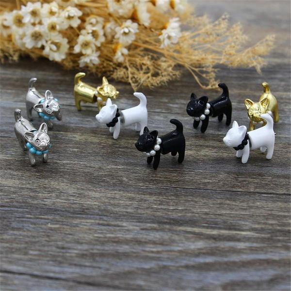 The Friggin Cutest Cat Earrings We've Ever Seen