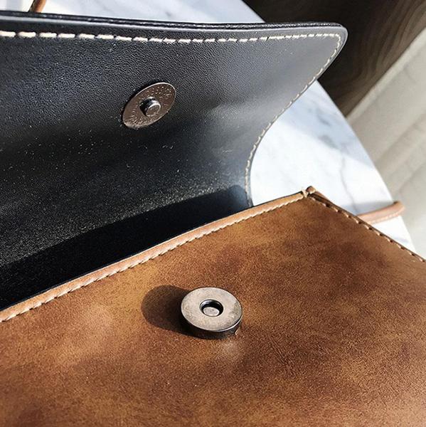 Doe - Matte Cross Body Messenger Handbag