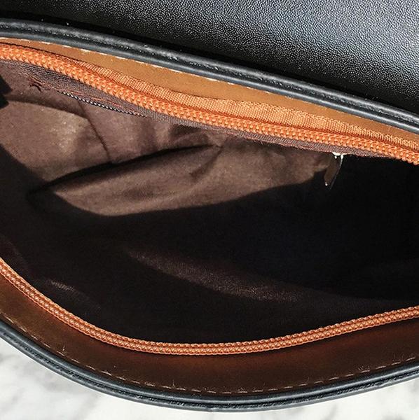 Doe - Matte Cross Body Messenger Handbag