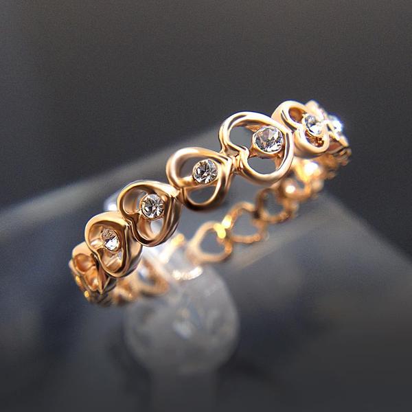 Crystal Heart Chain Ring