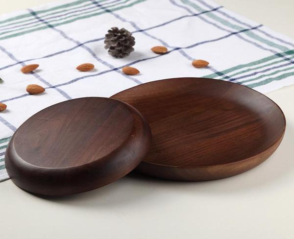 Hand-Made Round Natural Wooden Plates