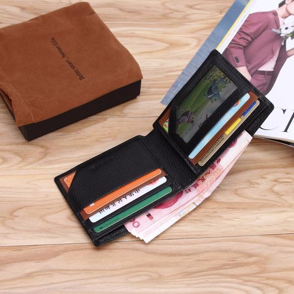 Smart Wallet with GPS Tracker