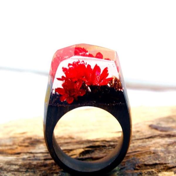 Quanta - Red Poppies Resin Ring