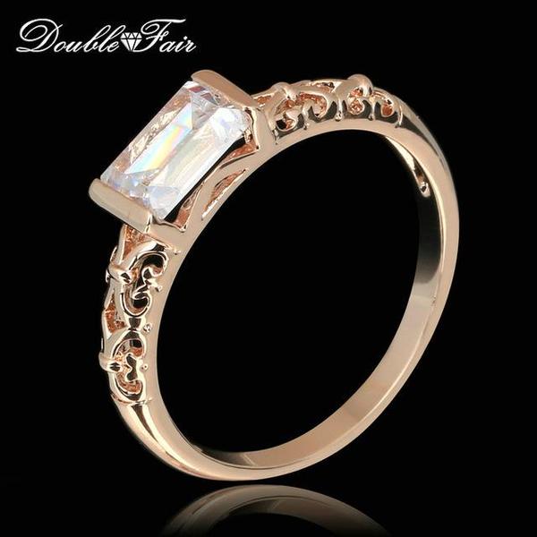 Retro Rhinestone Ring