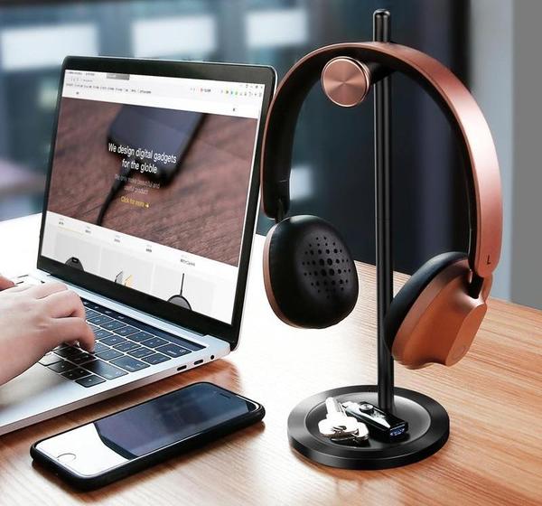 Bere - Adjustable Headphone Stand