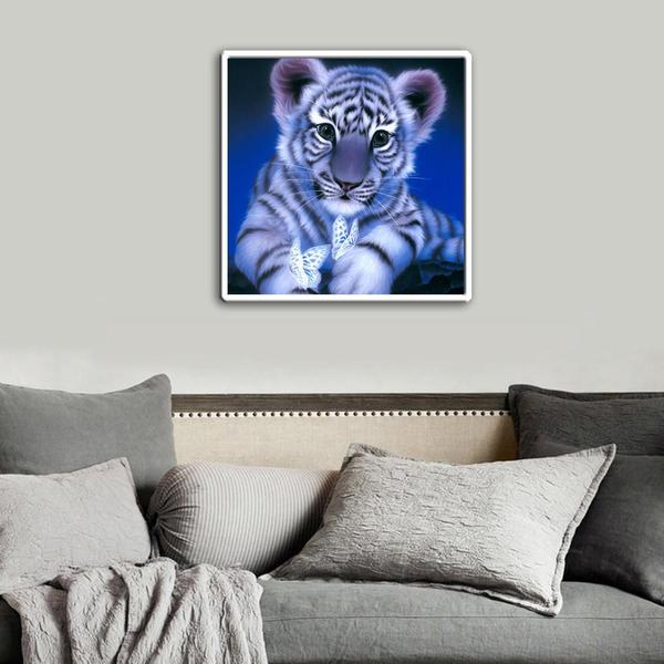 Playful Baby Tiger - GemPaint™ Kit