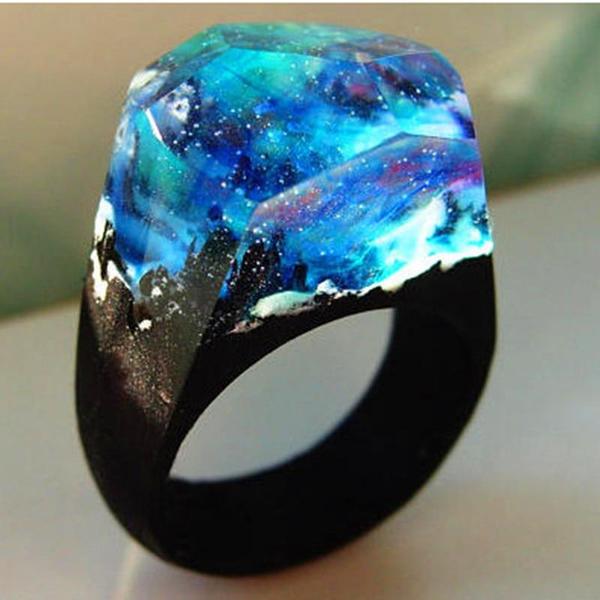 Quanta - Northern Lights Resin Ring