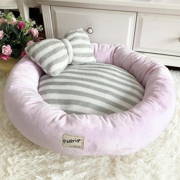Lola - Round Princess Bow Tie Pet Bed