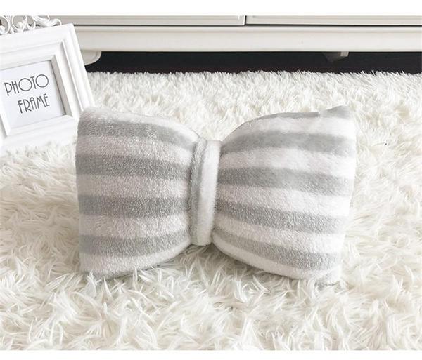 Lola - Round Princess Bow Tie Pet Bed