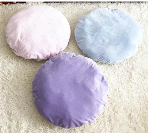 Lola - Round Princess Bow Tie Pet Bed