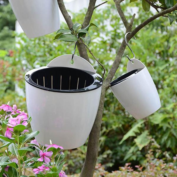 InstanWater - Self Watering Hanging Planter